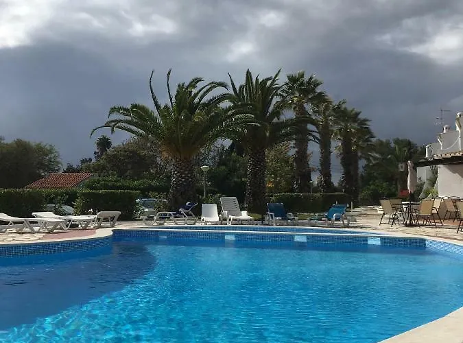 Casa As Gaivotas * 卡武埃鲁